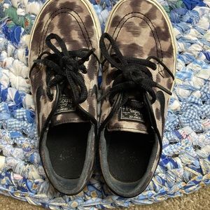 Stefan Janoski Skateboarding Shoes